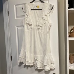 Beautiful white dress! Perfect for a bachelorette